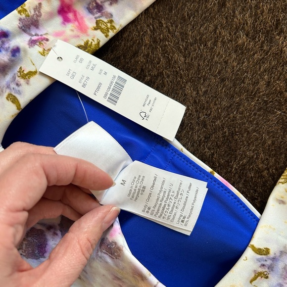 NWT J Crew Watercolor Floral Print Bikini Top - Picture 4 of 4